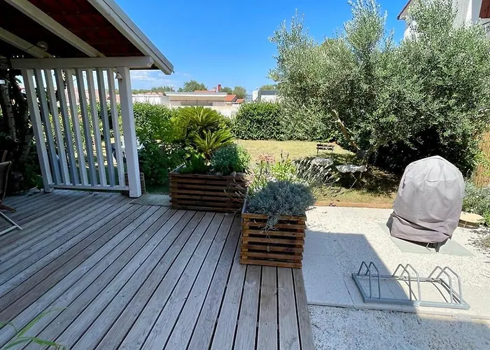 Tiego Villa